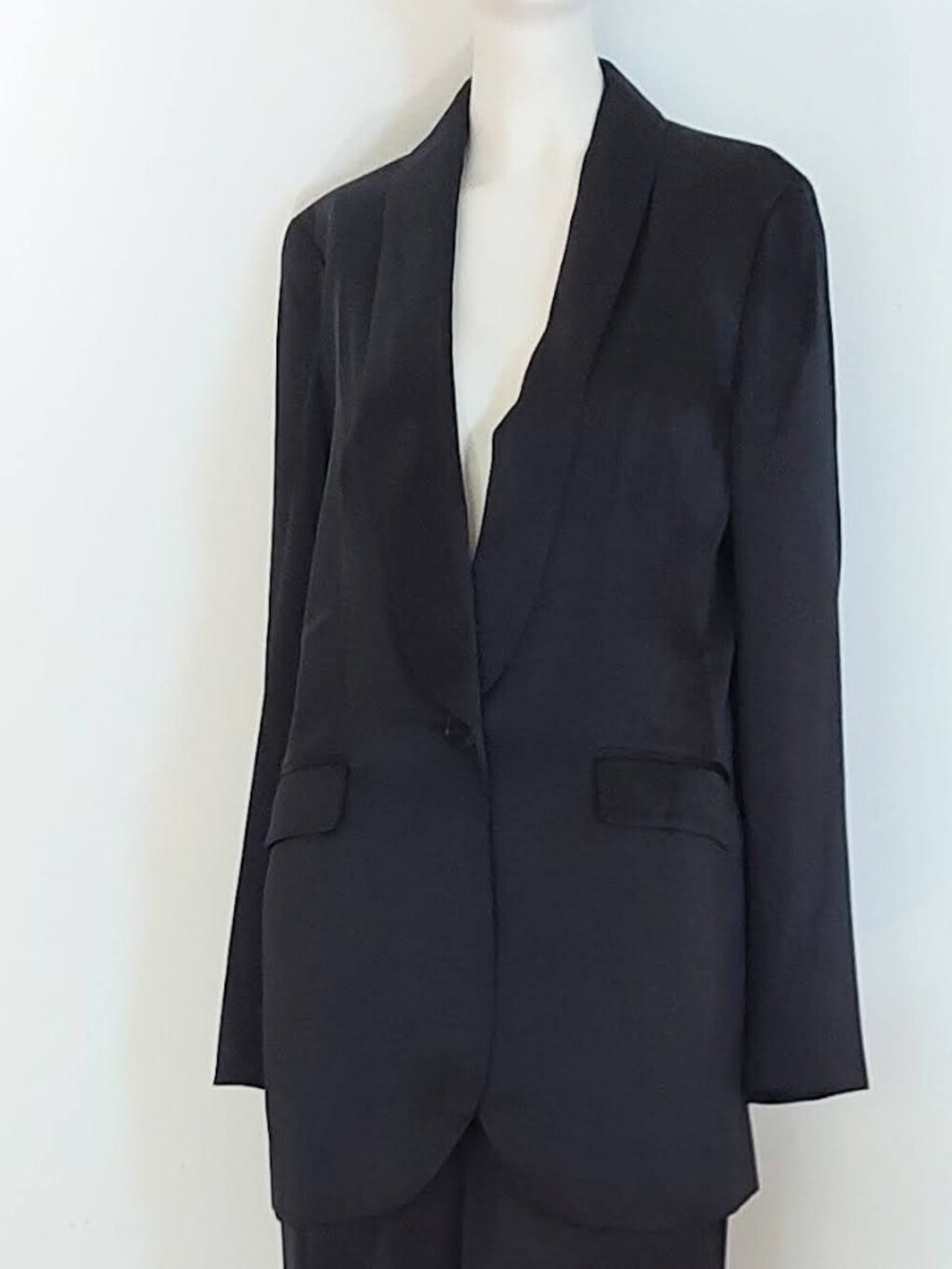 Madewell Black EcoVero™ Satin Tuxedo Shawl Collar Oversized Jacket Size: 2